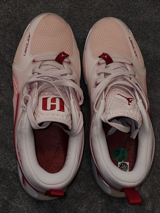 Jordan Heir Sneakers NWOT – Size 12 – Pink/Red For Her White main image 4